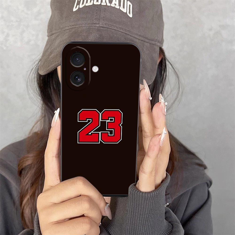 Basketball Player 23 Cover Pho - Apple Iphone 15 评论和价格